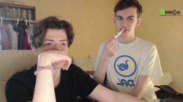 Yoviekass  26-11-2021 video sex